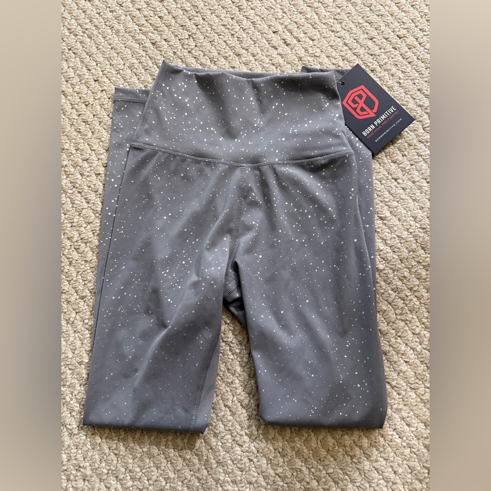 BORN PRIMITIVE  Synergy  Leggings  silver SIZE: XS NWT - Picture 8 of 15